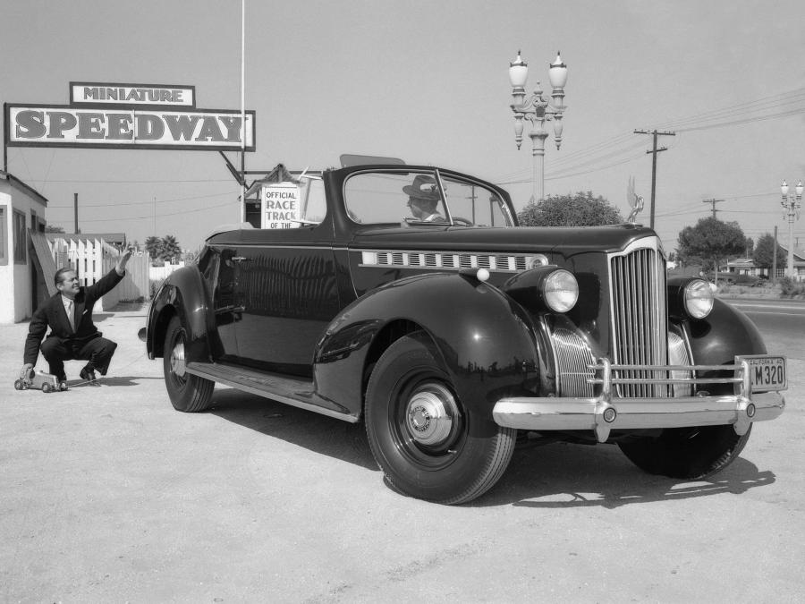  Packard 120 Convertible Coupe 1940 года  (фото 19 из 29)